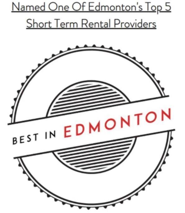 *New* Modern Suite King Bed! Netflix! Sleeps 4! Edmonton Exterior photo